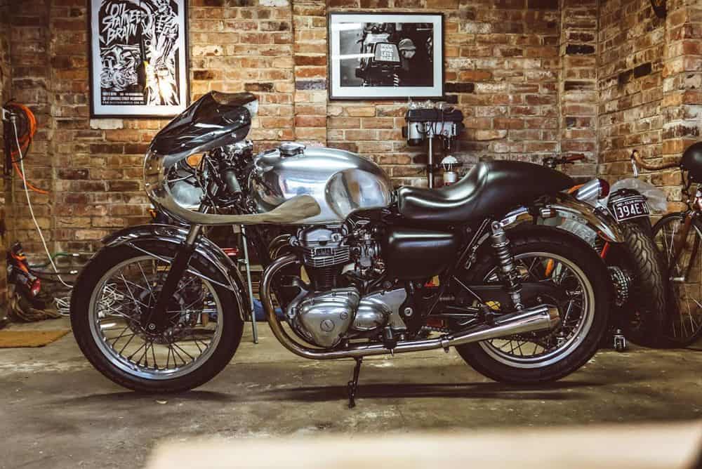 Kawasaki w800 store fairing