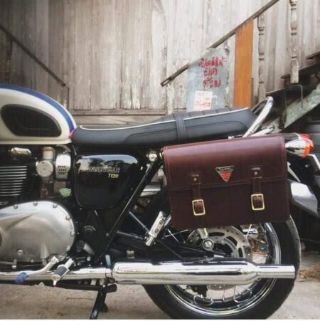 Leather side bag 