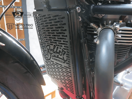 Triumph Bobber - Oil Cooler Guard