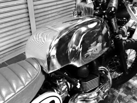 Triumph Classic -  Aluminium Tank 