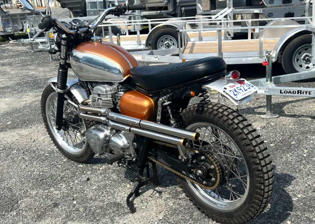 アンコ抜き W650 シート加工 あんこ抜き アンコ抜き加工 W800 seat