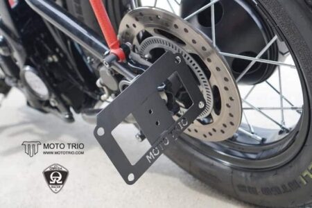 Triumph Bobber - Swingarm Side Mount License Plate Bracket