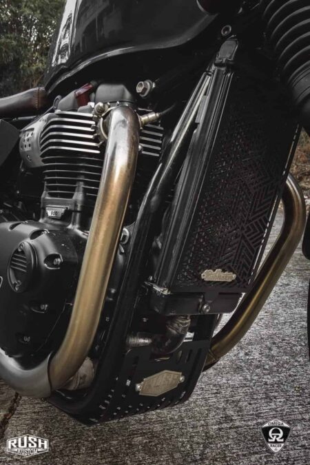 Rush Kustom - Triumph ST/NewT100/T120 - Cooler Guard